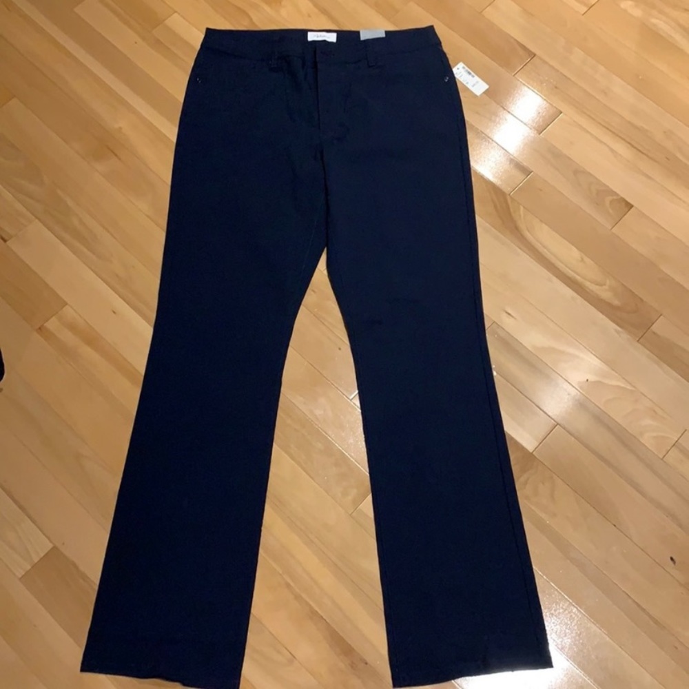 NWT Reitman’s Navy blue boot cut dress pants - size 13